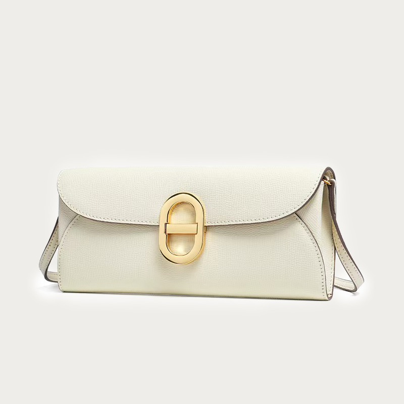 천연 가죽 소재의 돼지 코 모양 디자인이 돋보이는 여성 - Women Bags On Sale 리뷰 및 가격